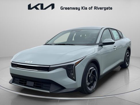 New 2025 Kia K4 EX image 3