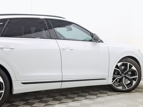 Used 2022 Audi SQ8 Prestige w/ Prestige Package AWD/4WD image 10