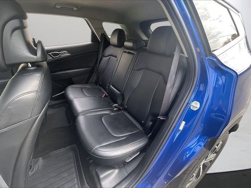 Used 2023 Kia Sportage EX image 23