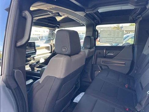 New 2025 GMC Hummer EV 2X image 20