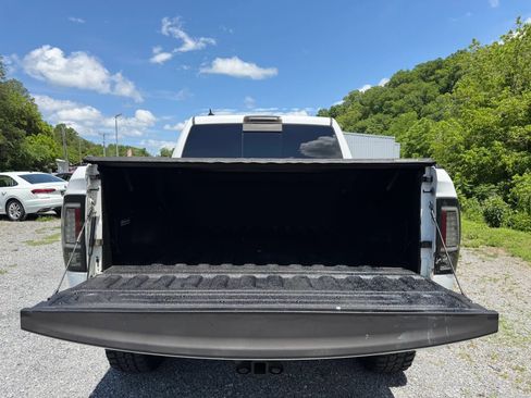 Used 2015 RAM 1500 Big Horn RWD image 24