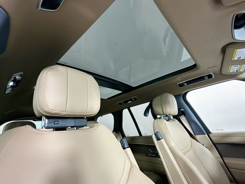 New 2026 Land Rover Range Rover SE AWD/4WD image 19