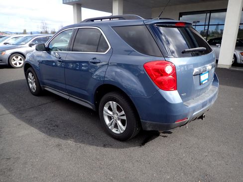Used 2011 Chevrolet Equinox LT image 3