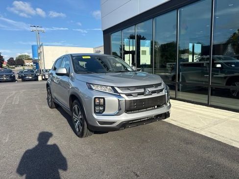 Used 2024 Mitsubishi Outlander Sport AWD image 1