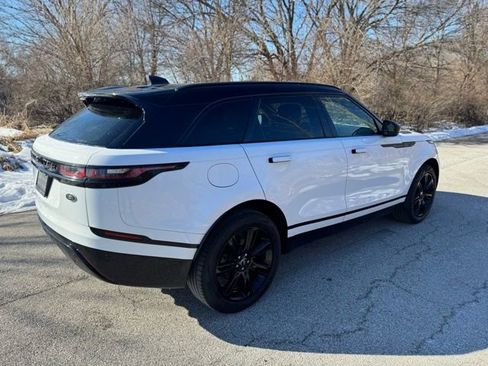 Certified 2022 Land Rover Range Rover Velar R-Dynamic S AWD/4WD image 5