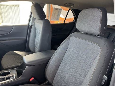 Certified 2022 Chevrolet Equinox LT image 17