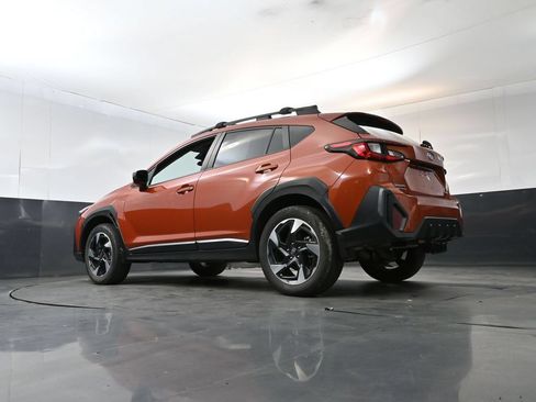 Used 2024 Subaru Crosstrek 2.5i Limited w/ Crosstrek Mirror Package AWD/4WD image 21