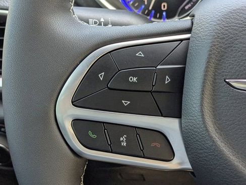 New 2026 Chrysler Pacifica Select image 26