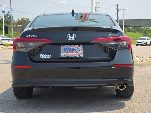 Used 2024 Honda Civic Sport image 9