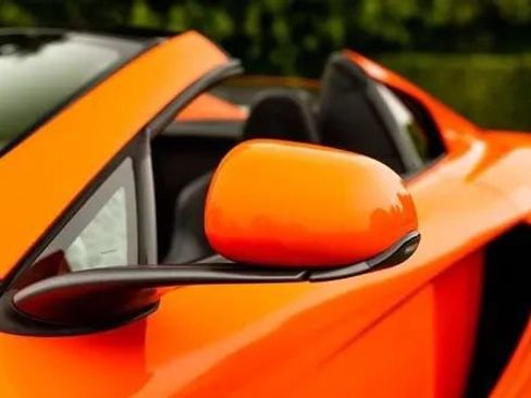 Used 2015 McLaren 650S Spider RWD image 28