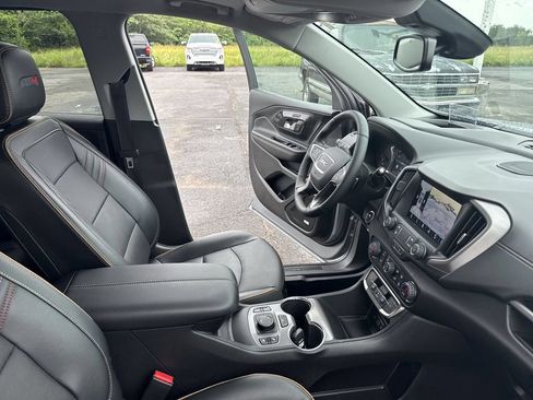 Certified 2024 GMC Terrain AT4 w/ Infotainment Package II AWD/4WD image 35