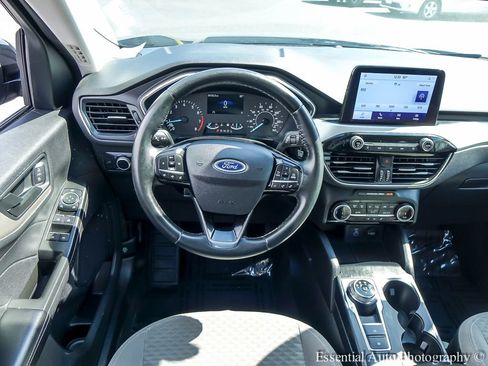 Used 2022 Ford Escape SE w/ SE Sport Appearance Package AWD/4WD image 12