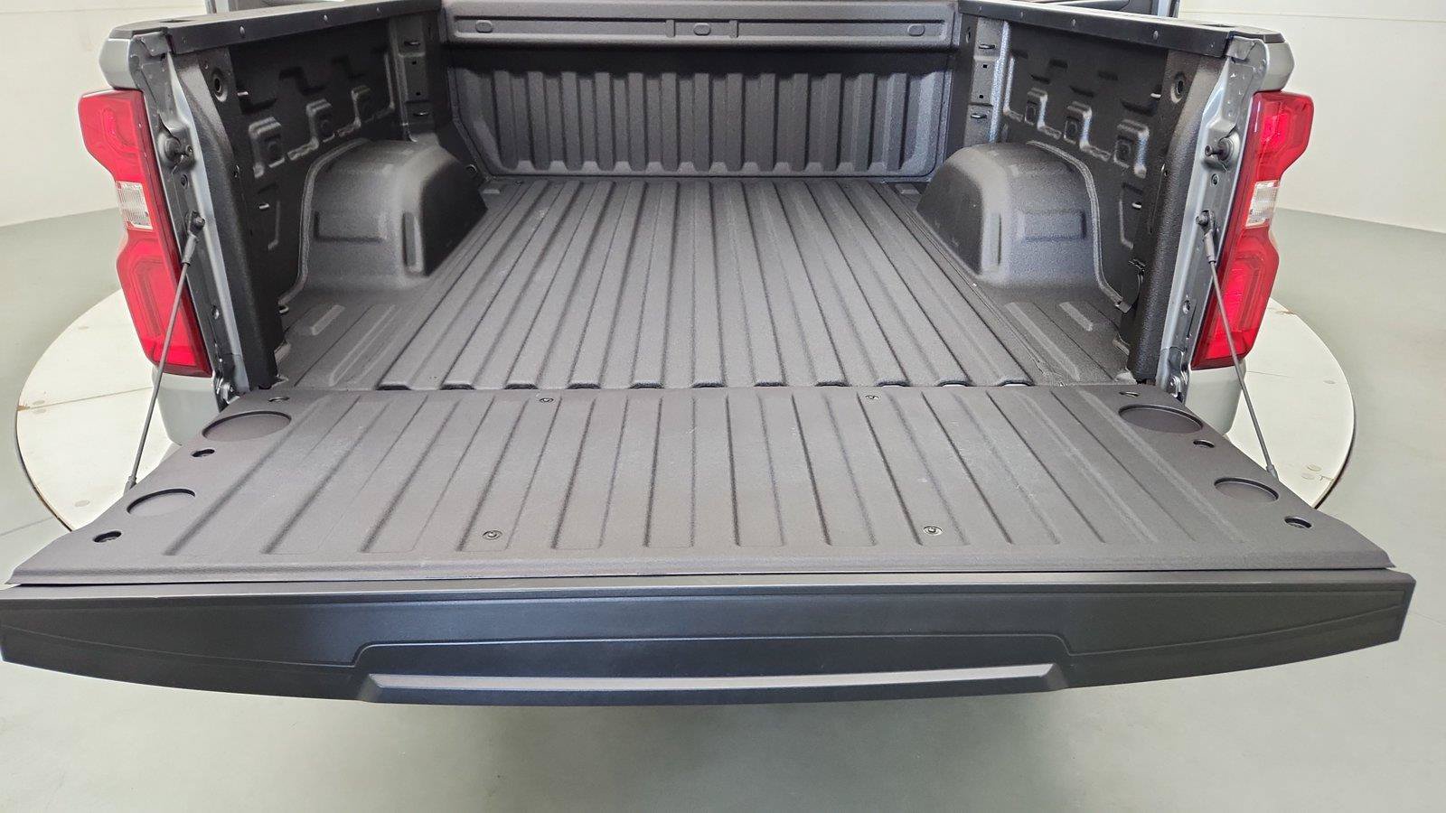 Used 2026 Chevrolet Silverado 1500 RST w/ Convenience Package II AWD/4WD image 42
