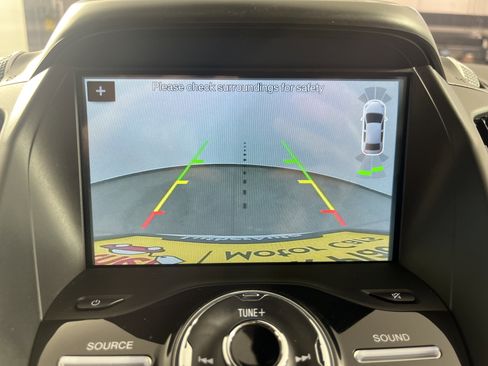 Used 2019 Ford Escape Titanium image 29