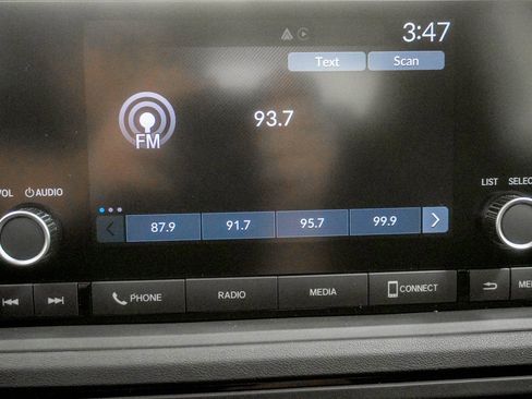 New 2025 Honda Accord SE image 23