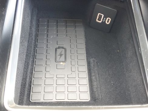 New 2026 Lincoln Corsair Premiere image 23