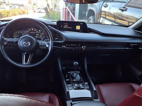 Used 2024 MAZDA MAZDA3 s image 10