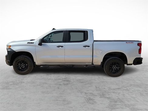 Used 2021 Chevrolet Silverado 1500 Custom Trail Boss w/ LPO, Dark Essentials Package image 6