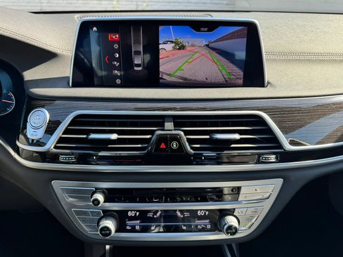 Used 2019 BMW 740i w/ M Sport Package RWD image 23