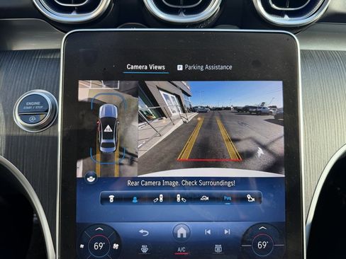 Used 2022 Mercedes-Benz C 300 4MATIC Sedan image 21