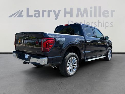 Used 2024 Ford F150 Lariat w/ FX4 Off-Road Package AWD/4WD image 5