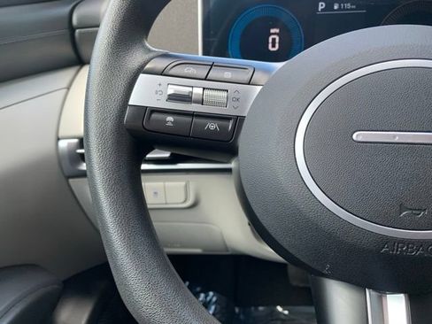 Certified 2025 Hyundai Tucson SEL FWD image 21