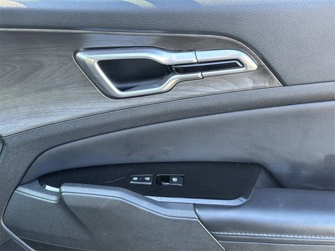 Certified 2023 Kia Sportage X-Line w/ X-Line Premium Package image 30