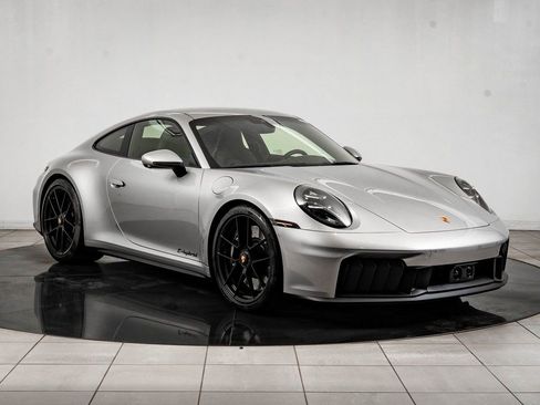 Certified 2025 Porsche 911 Carrera 4 GTS image 10