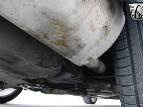 Used 2003 Jaguar XK8 Convertible image 17