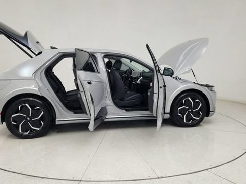 Used 2024 Hyundai Ioniq 5 Limited RWD image 20