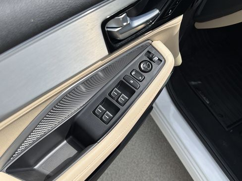 Certified 2026 Acura MDX SH-AWD image 15