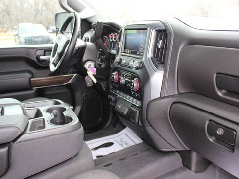 Used 2023 Chevrolet Silverado 2500 LT image 16