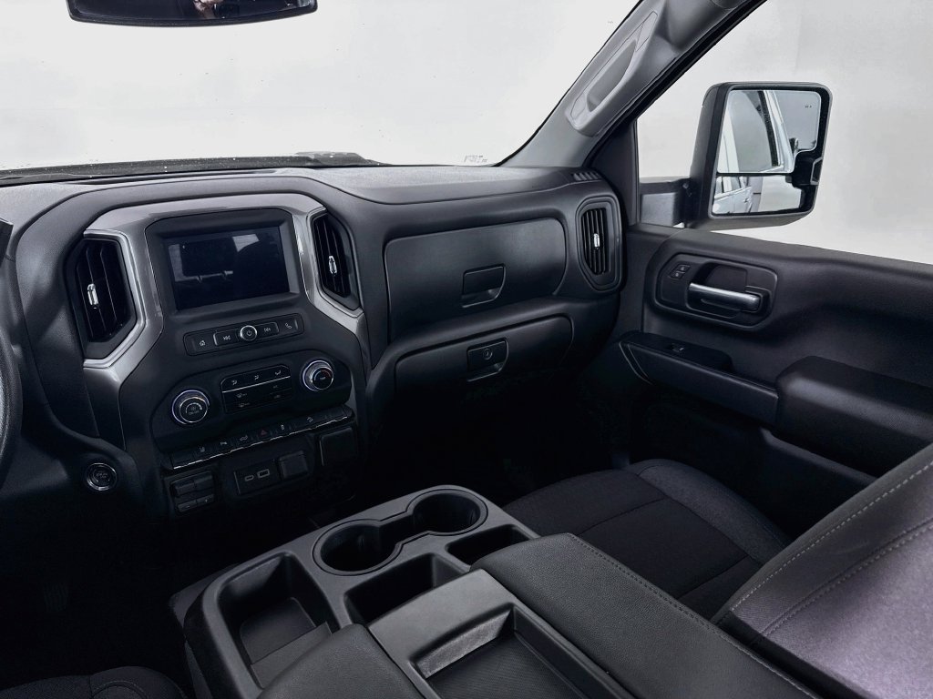 Used 2025 Chevrolet Silverado 2500 Custom w/ Custom Value Package AWD/4WD image 25