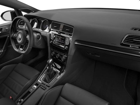 Used 2016 Volkswagen Golf R 4-Door image 17