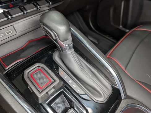 Used 2024 GMC Canyon Elevation w/ Convenience Package image 27