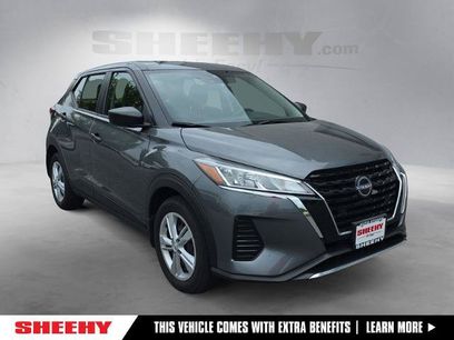 Certified 2025 Nissan Kicks Play S