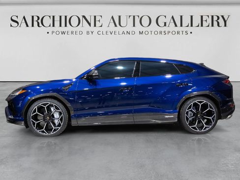 Used 2024 Lamborghini Urus Performante AWD/4WD image 10