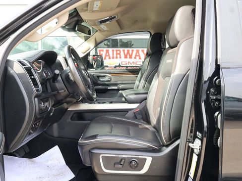 Used 2021 RAM 1500 Laramie image 13