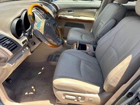 Used 2004 Lexus RX 330 FWD image 25