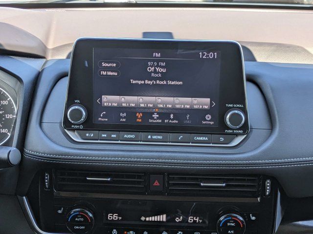 Used 2023 Nissan Rogue SL FWD image 19