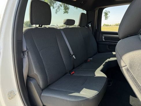 Used 2024 RAM 1500 Warlock AWD/4WD image 27