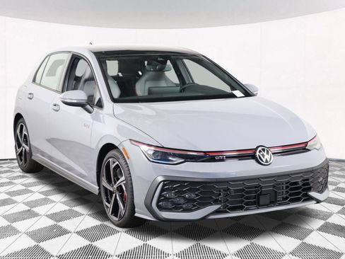 New 2025 Volkswagen GTI SE image 18