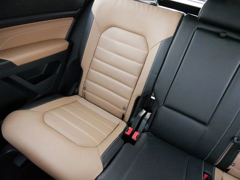 Certified 2022 Volkswagen Atlas Cross Sport SEL Premium R-Line image 12