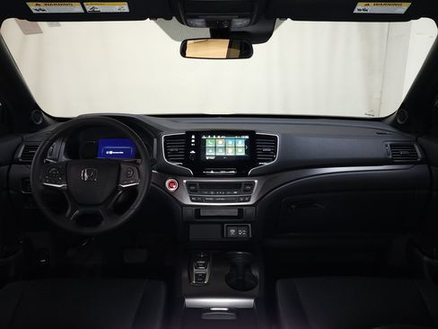 Used 2021 Honda Passport Sport image 25
