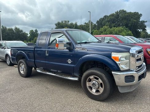Used 2011 Ford F250 XLT AWD/4WD image 2