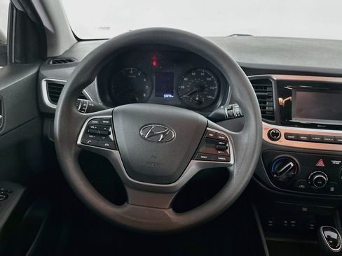 Used 2022 Hyundai Accent SE FWD image 17