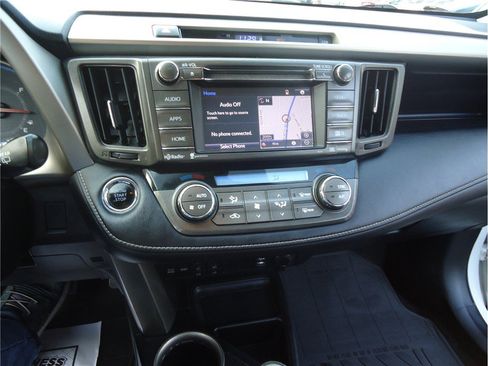Used 2015 Toyota RAV4 Limited w/ Technology Package AWD/4WD image 28