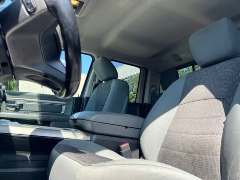 Used 2018 RAM 1500 Big Horn AWD/4WD image 3