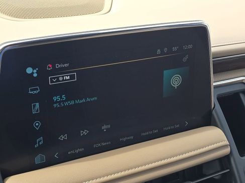 Used 2024 Chevrolet Tahoe Premier w/ Premium Package 2 image 37