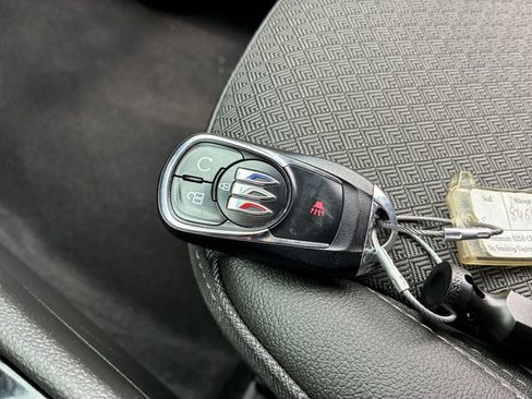 Used 2025 Buick Encore GX Preferred image 22